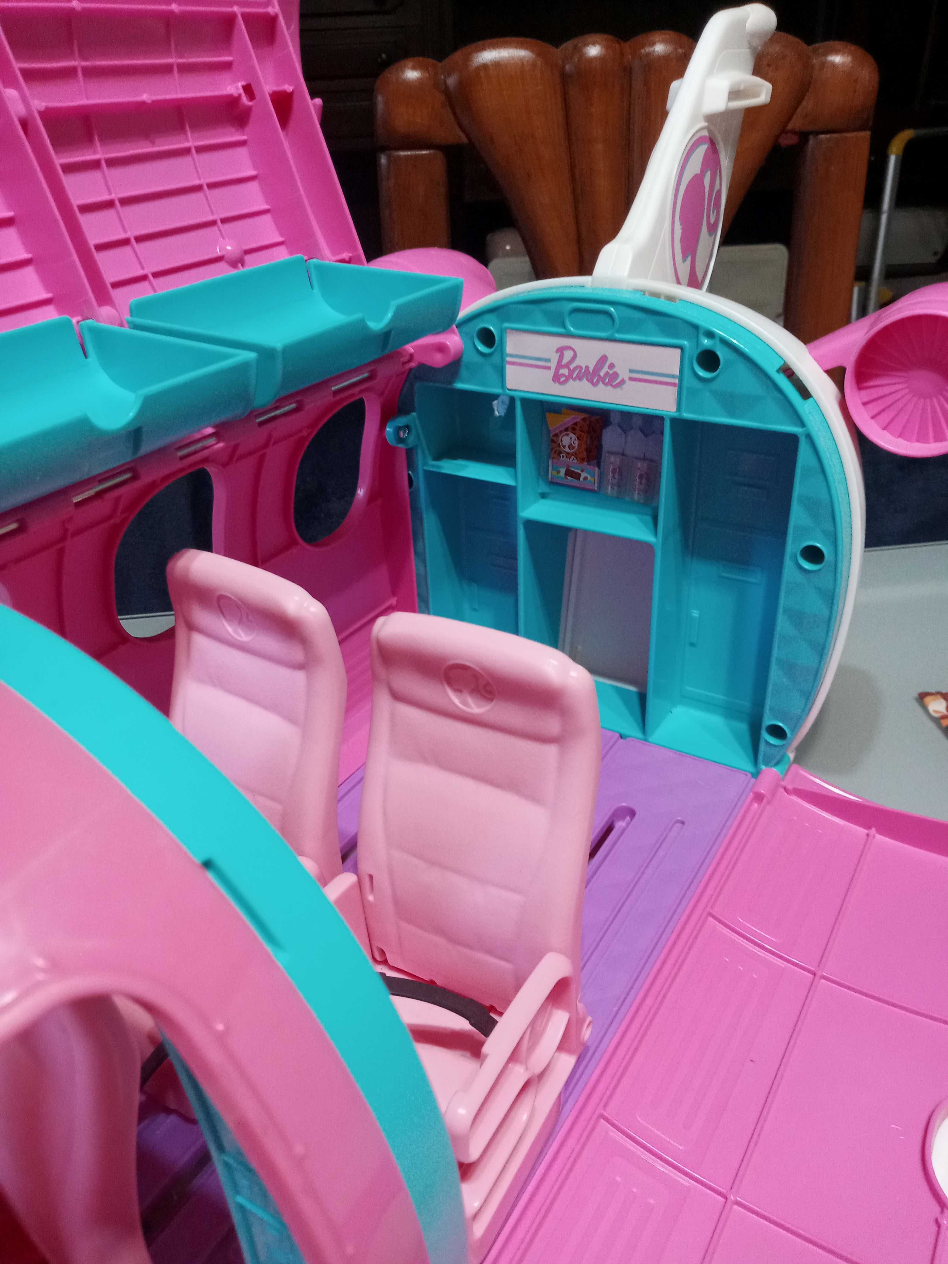 Aviao da BARBIE como novo mede 75cm
