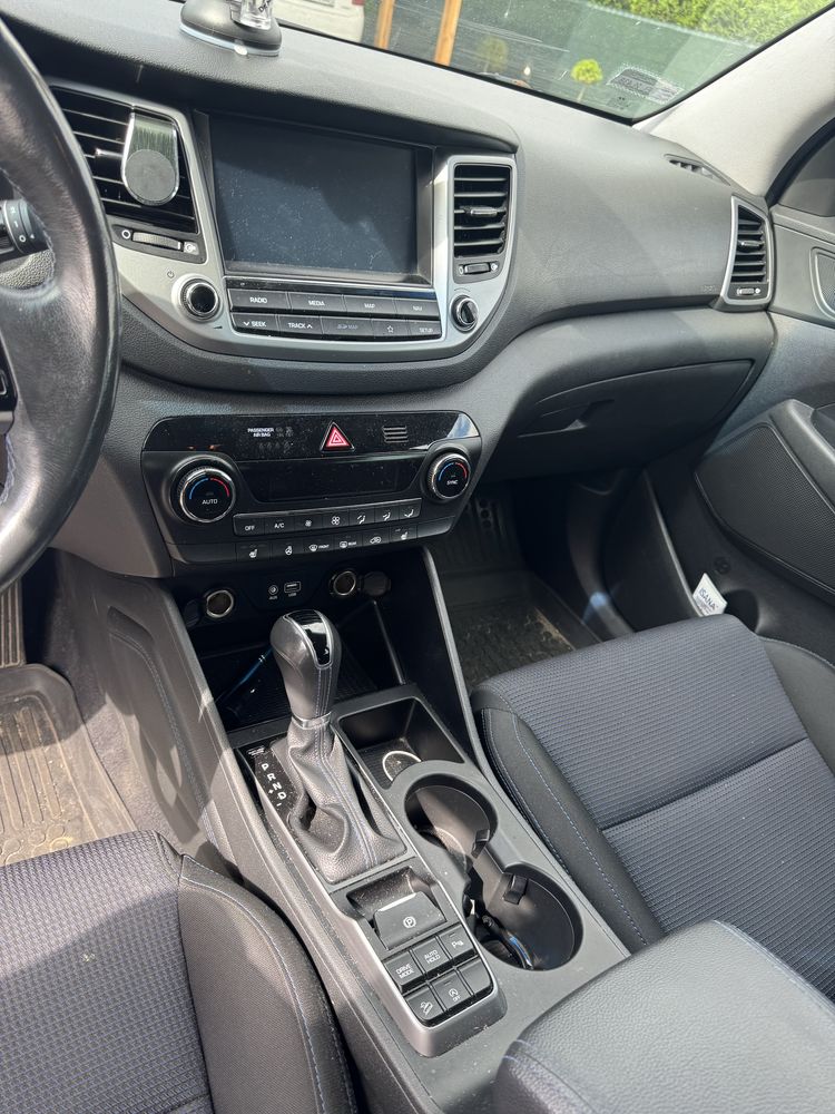 Hyundai Tucson 1.6 140KM