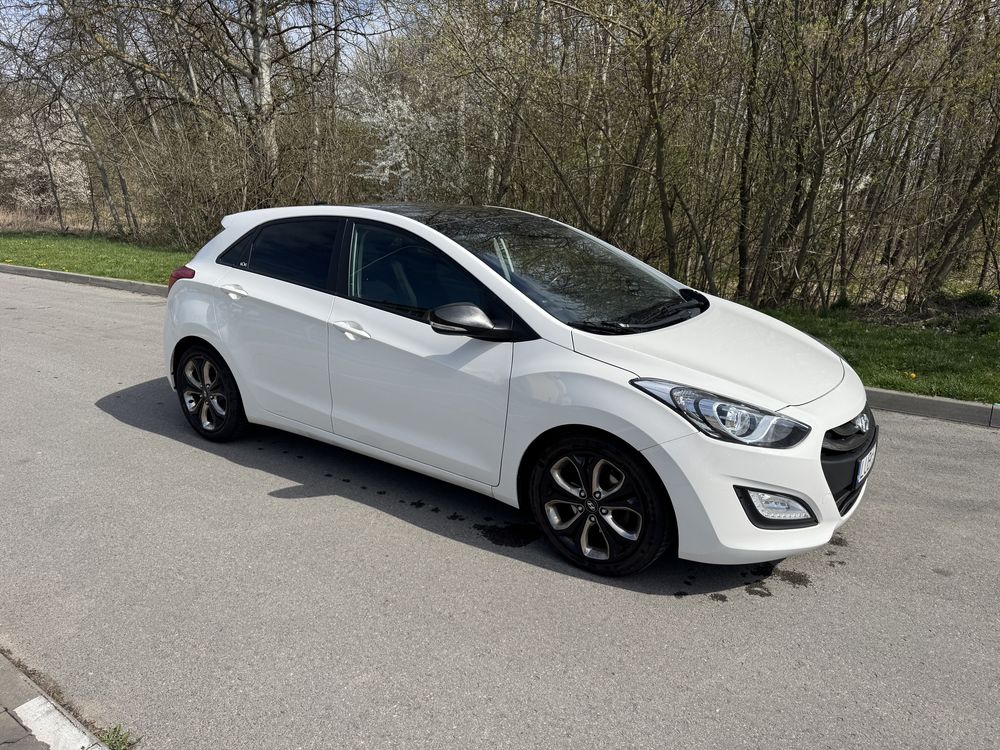 Hyundai I30 1.6 crdi 110km
