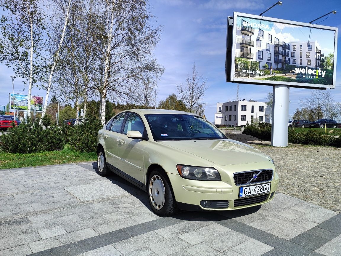 Volvo S40 II 2.0 diesel 136KM