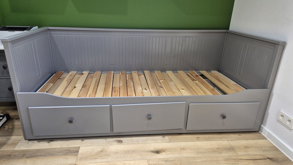 Łóżko leżanka rozkładane Ikea Hemnes szare