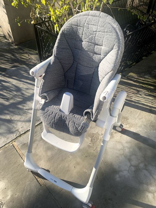 Peg-Perego стільчик для годування Prima Pappa Follow Me