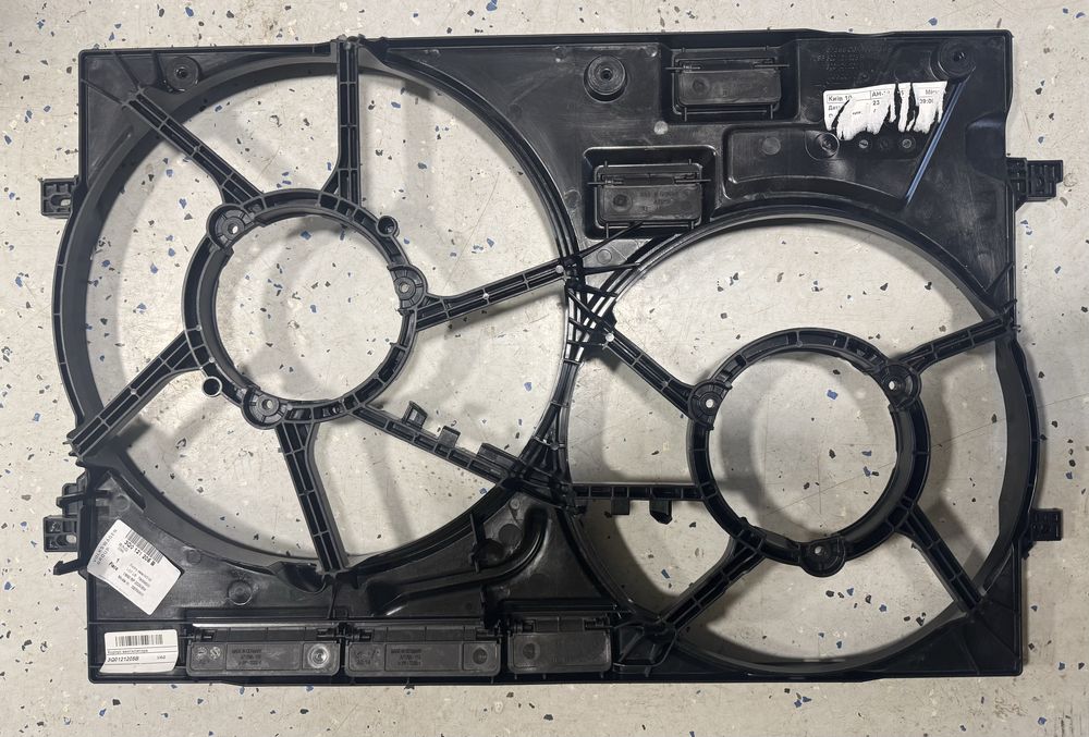 дифузор з вентиляторами рамка vw tiguan 2018 2019 2020 2021 2022 2023