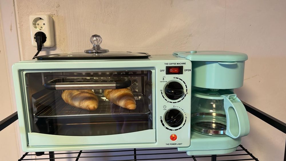 3-in-1 breakfast maker (mini-forno, chapa & máq. café)
