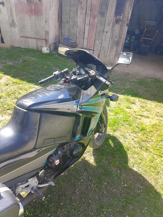 Kawasaki GPX 600 R
