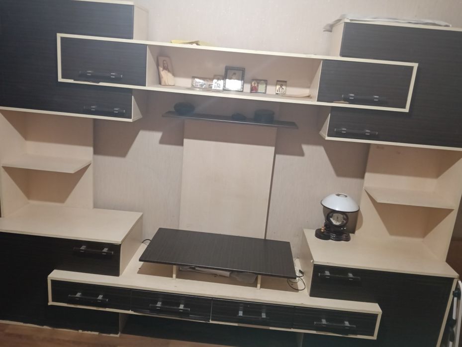 Продам меблевий гарнітур