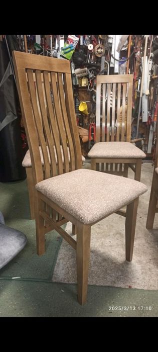 Krzesło, drewniane do salonu, nowe  z gwarancją
