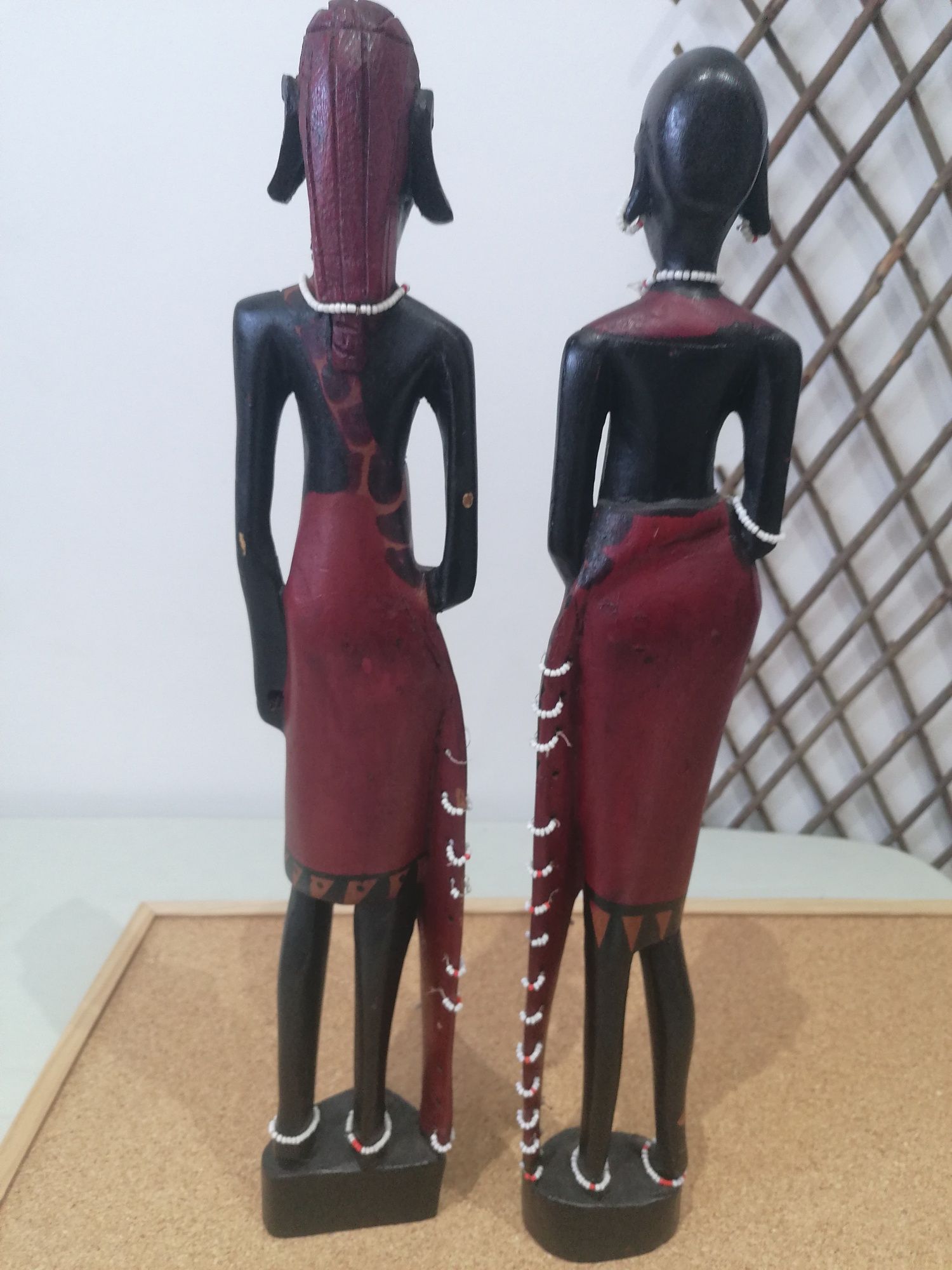 Par de estatuetas africanas