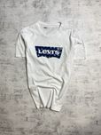 Levi’s біла футболка з зірковим логотипом