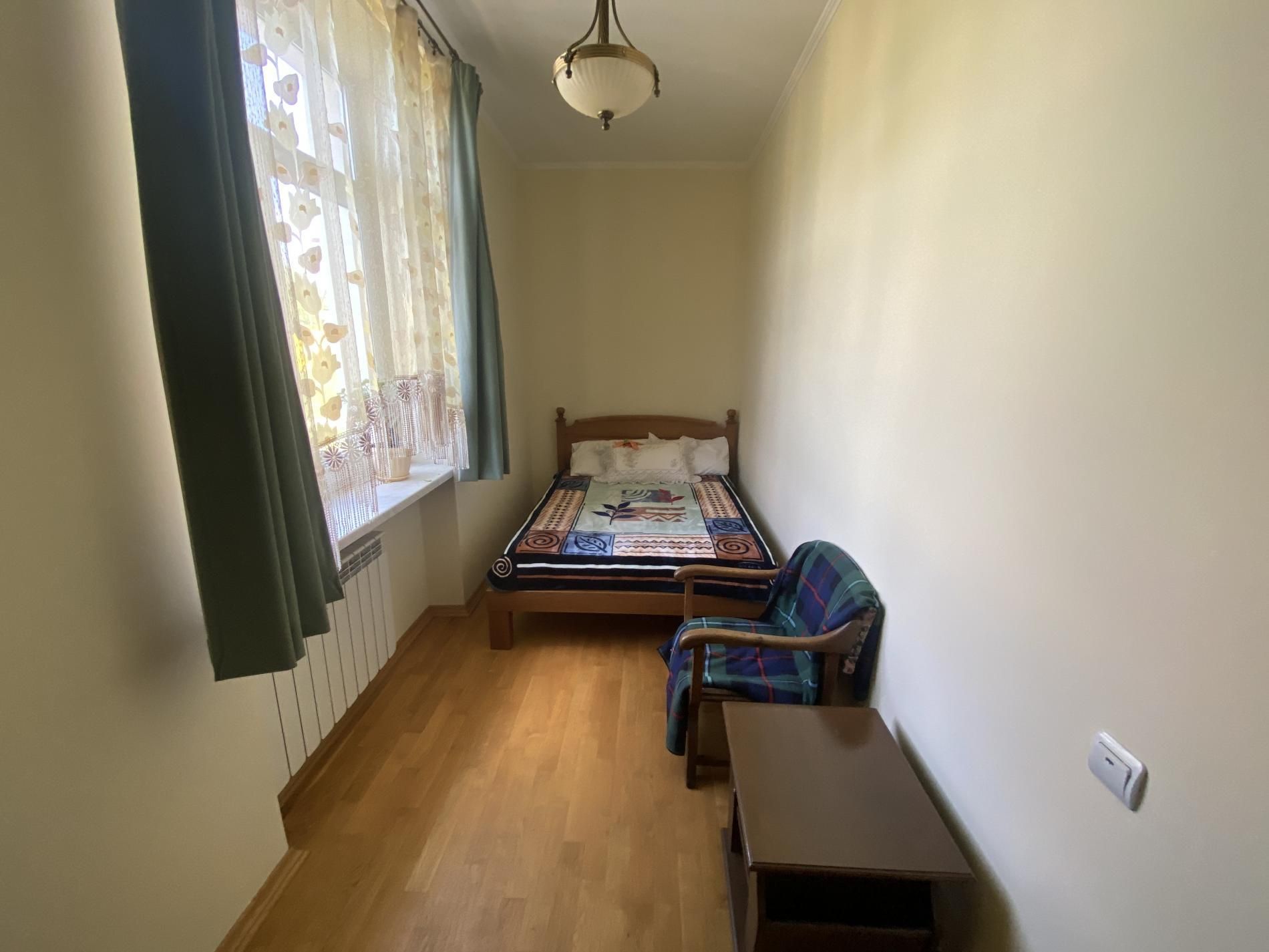 VIP-будинок для 2 сімей, 10 хв до Львова. Готовий до заселення
