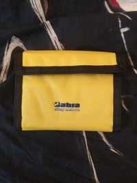 Żółty portfel Abra
