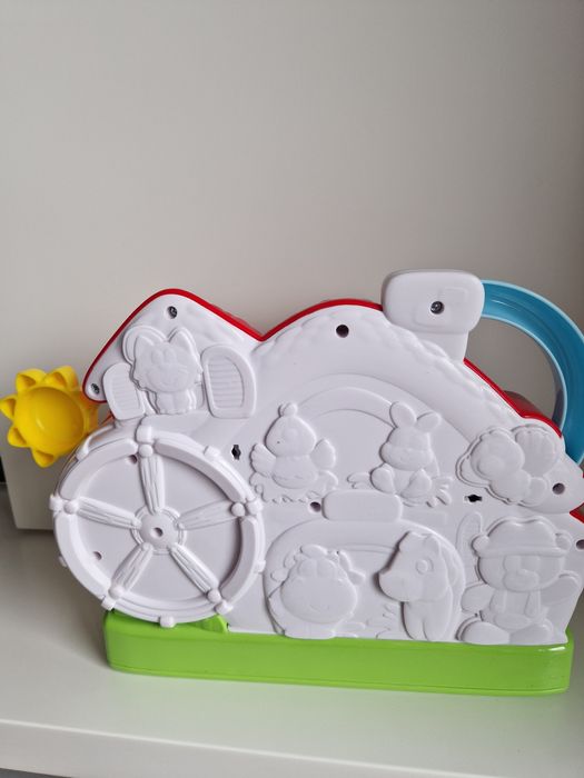 Farma interaktywna dwujęzyczna Chicco