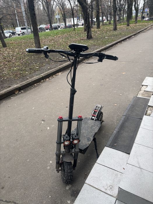 Продам електросамокат Cryser tesla24000