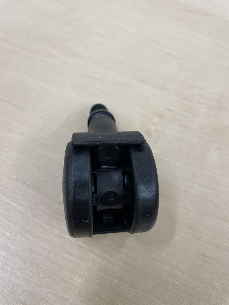 Koło kółko Wd3 Wd4 zbiornika skrętne odkurzacza karcher Wd 2 Se Mv