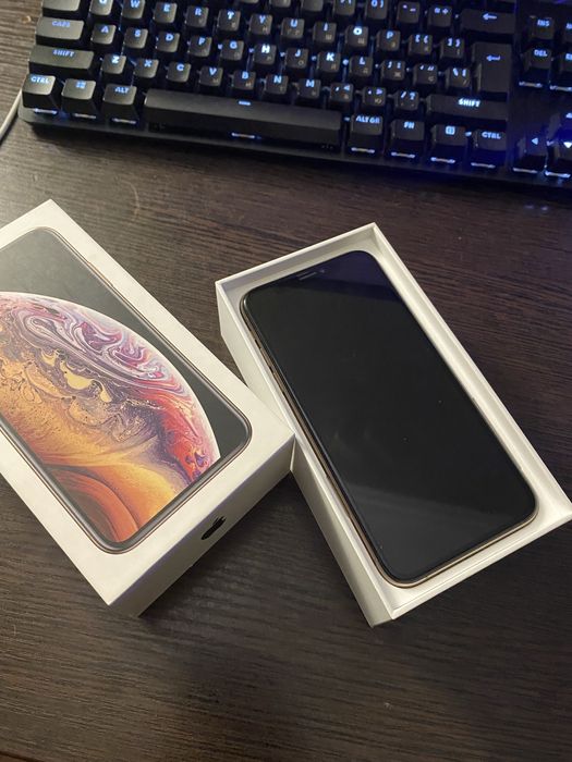 Iphone xs 64gb gold