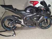 Suzuki gsxr 600 K7