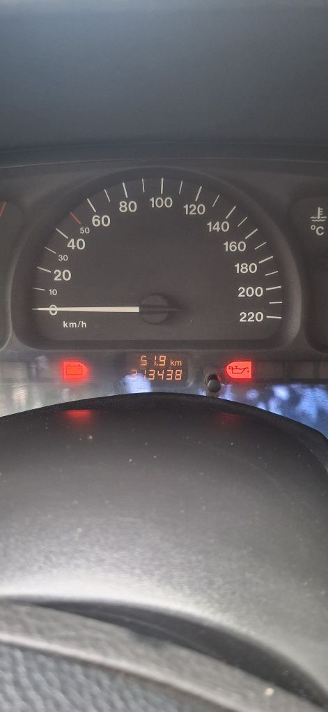 Опель вектора В 1998 2.0 дизель