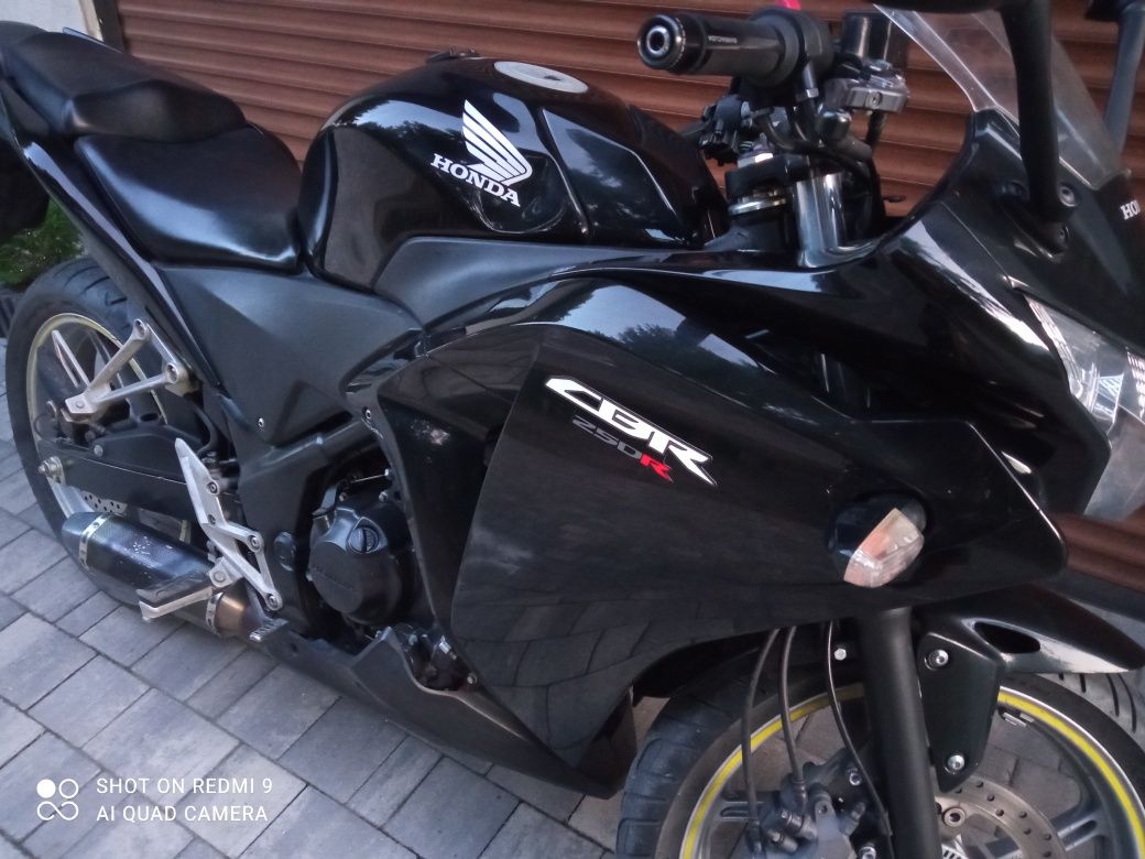 Honda CBR 250R ABS dodatki bez wkładu świeżę opłaty