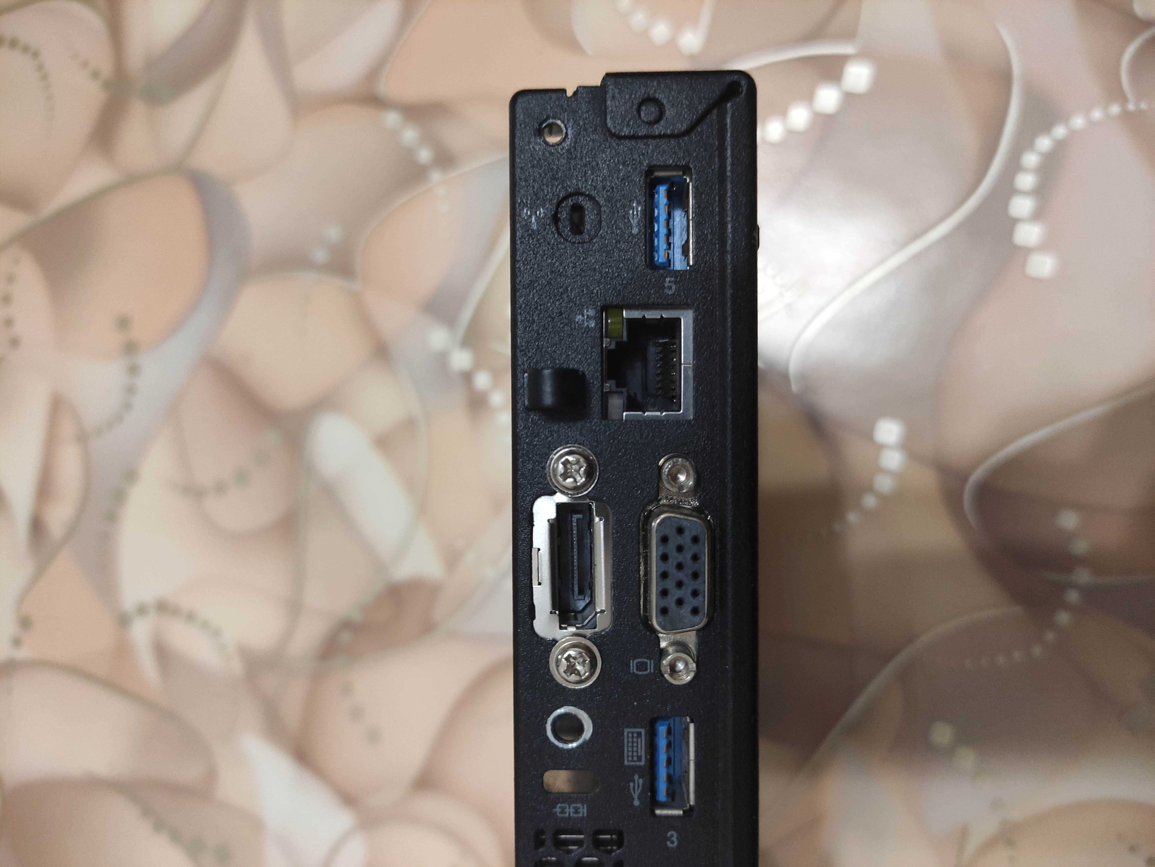 Продам маленький сисемный блок Mini PC Lenovo M93P