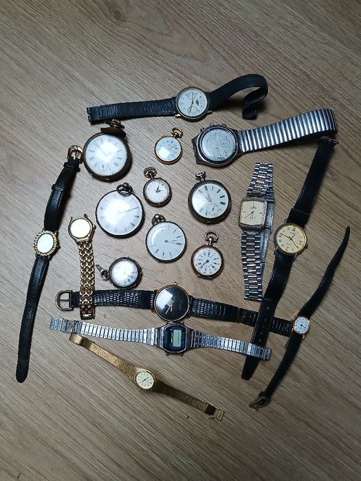 Vendo 18 relojos não estão a trabalhar
