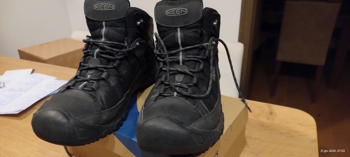 Buty trekkingowe męskie KEEN TARGHEE III MID WP szerokie46, 300,