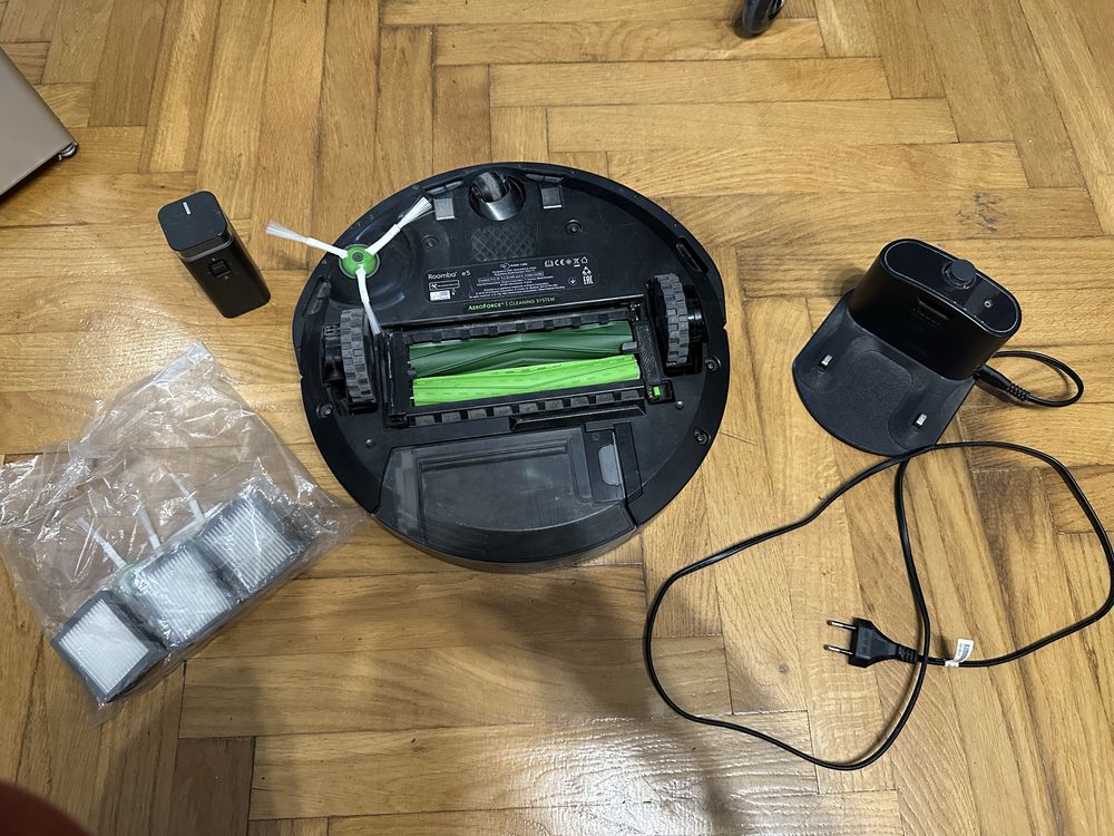 Robot sprzatajacy irobot ROOMBA e5