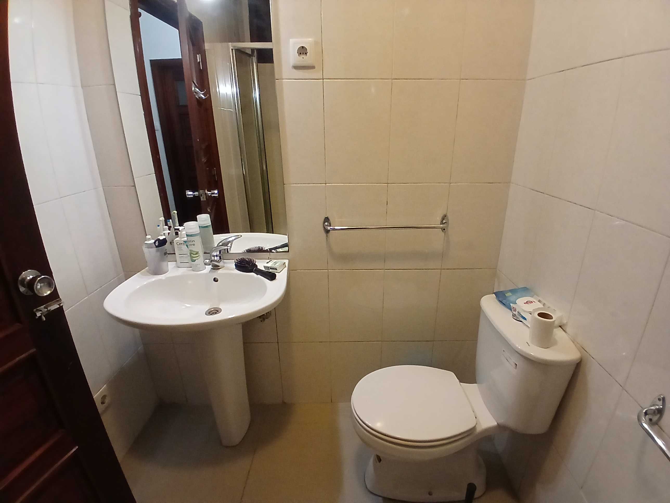 Quarto individual para estudante a 5 min do Metro do Marquês - Po