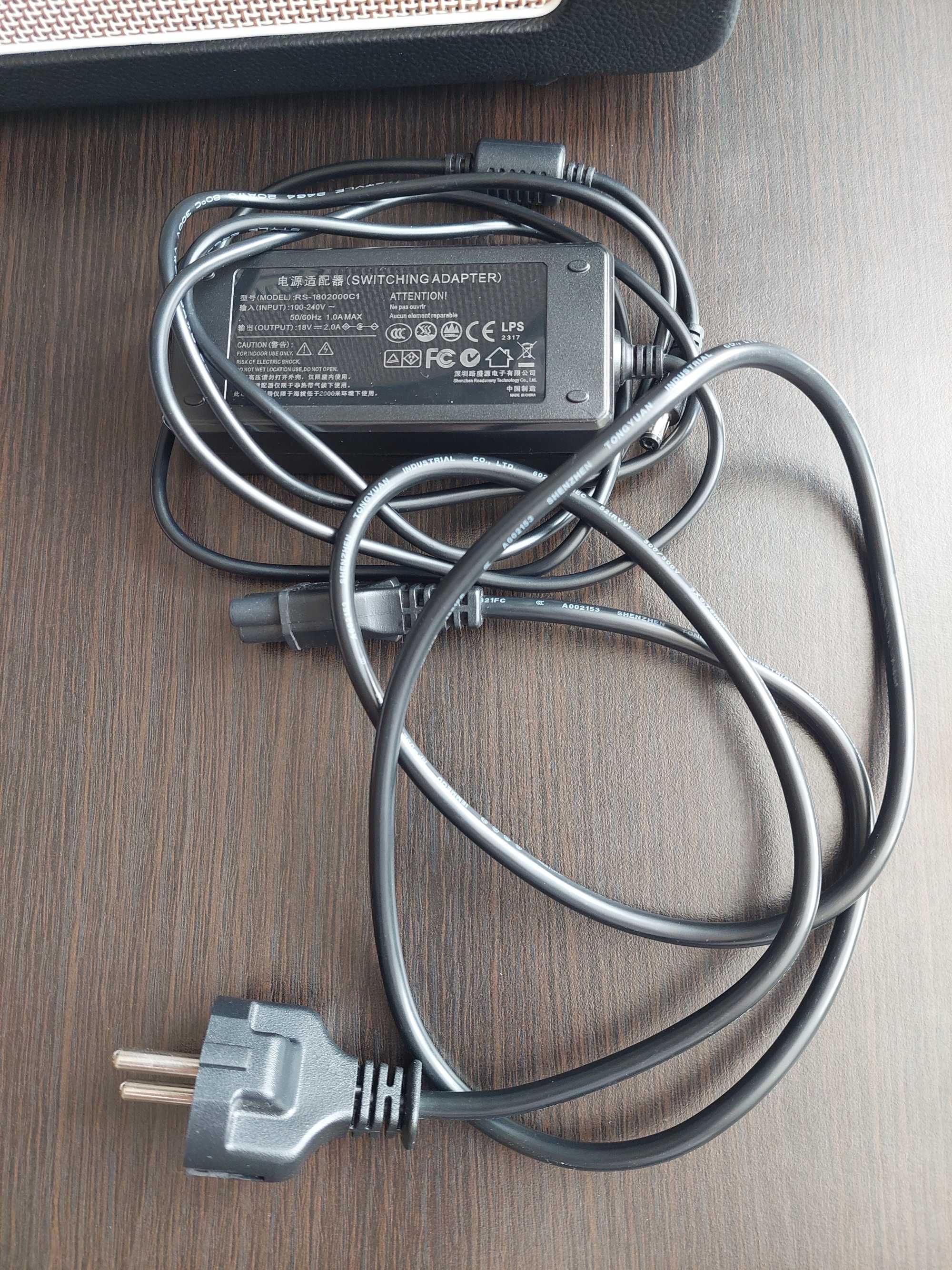 Комбопідсилювач MOOER HORNET Black (15W)