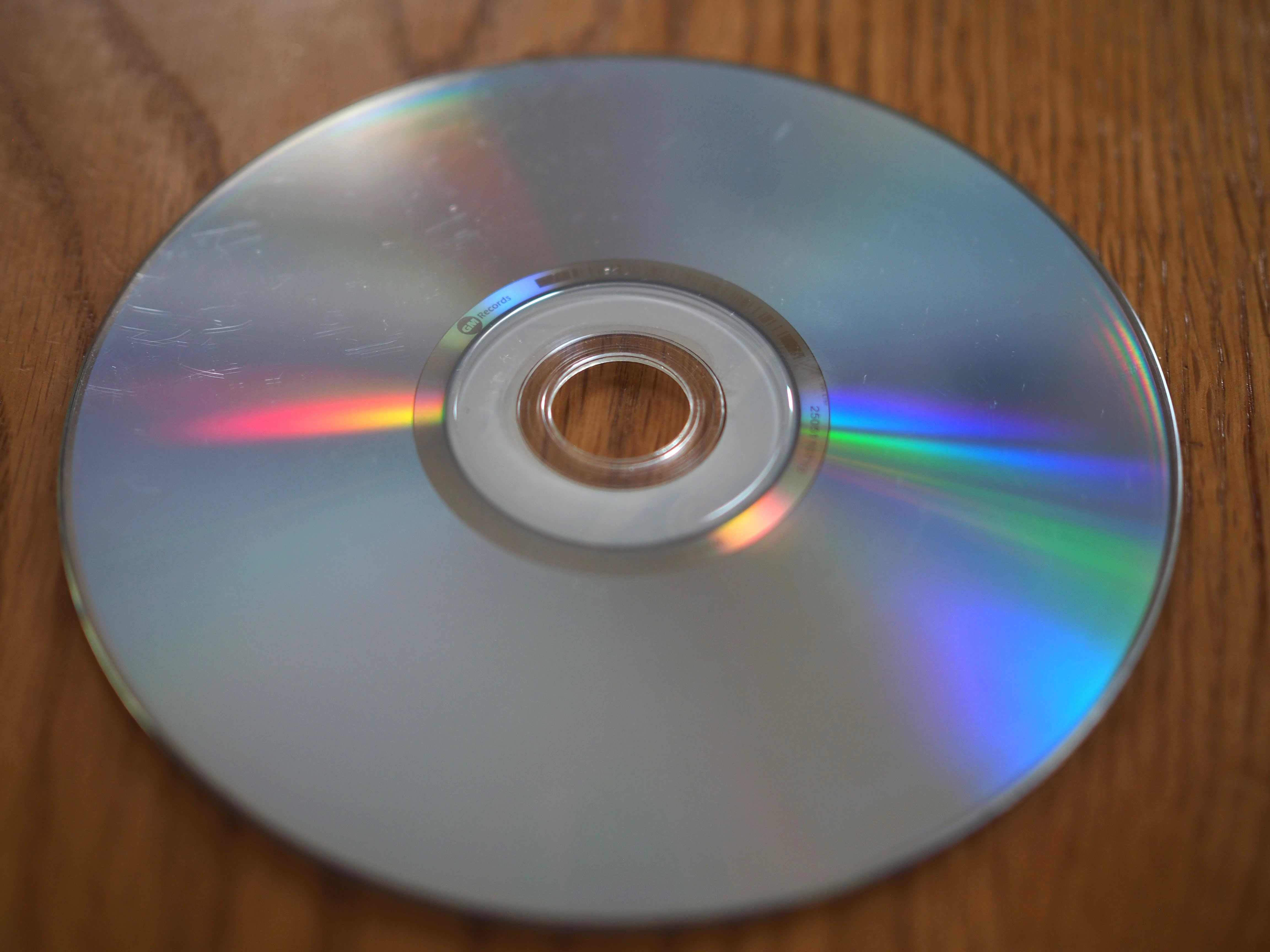 Sąsiedzi stół bilardowy DVD + gratis bajki