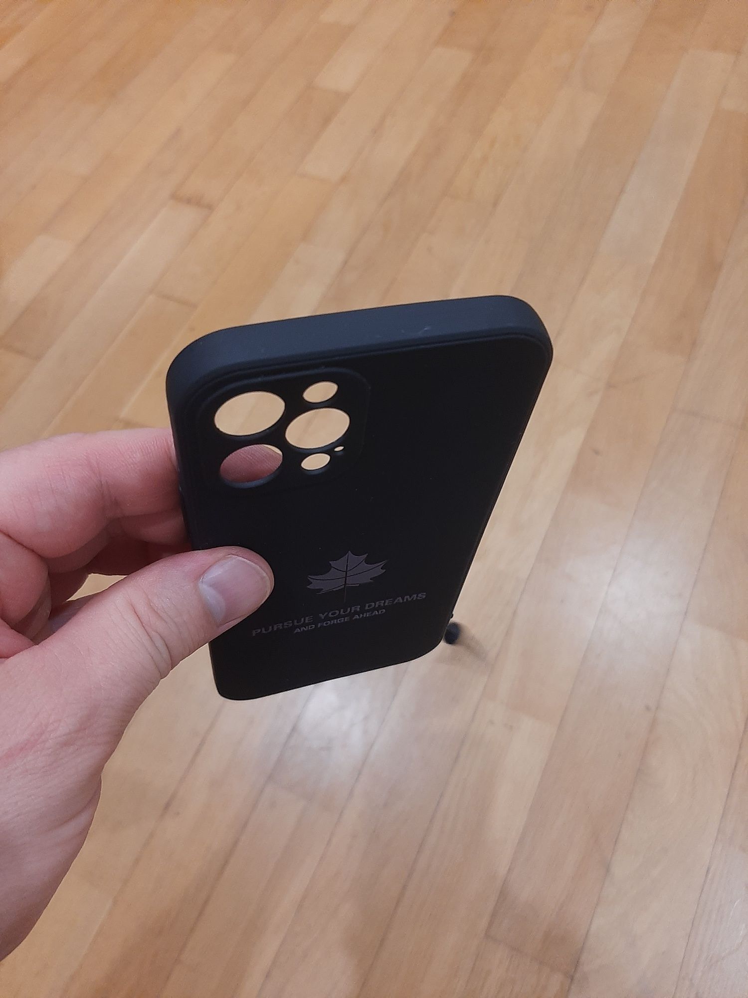 Чохол Leaves для телефона IPhone 12 pro оригінальний