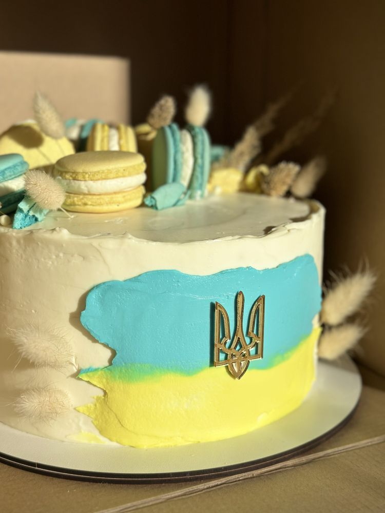 Торти та десерти Вінниця