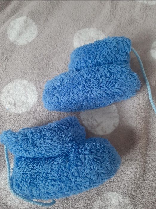 Nowe ciepłe grube papcie kapcie 12cm