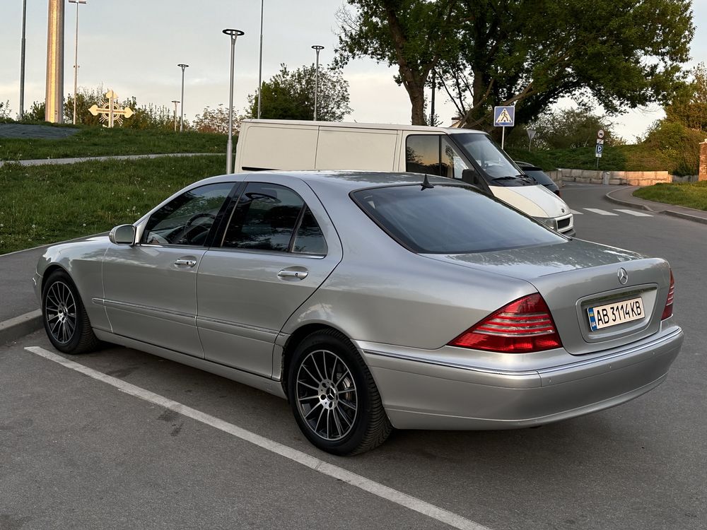 Mercedes-Benz w220 S320