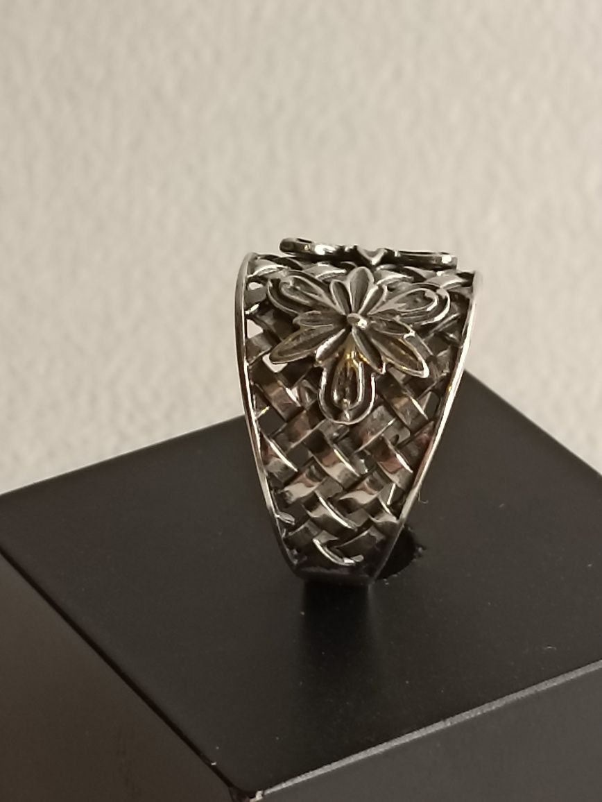 Кольцо серебряное карзина с цветами