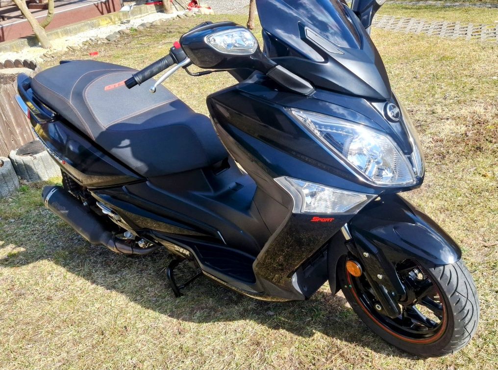 Sym Gts 125i 19r. Zarejestowany!!!
