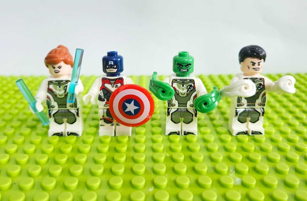 Minifiguras LEGO Avengers (4 peças)