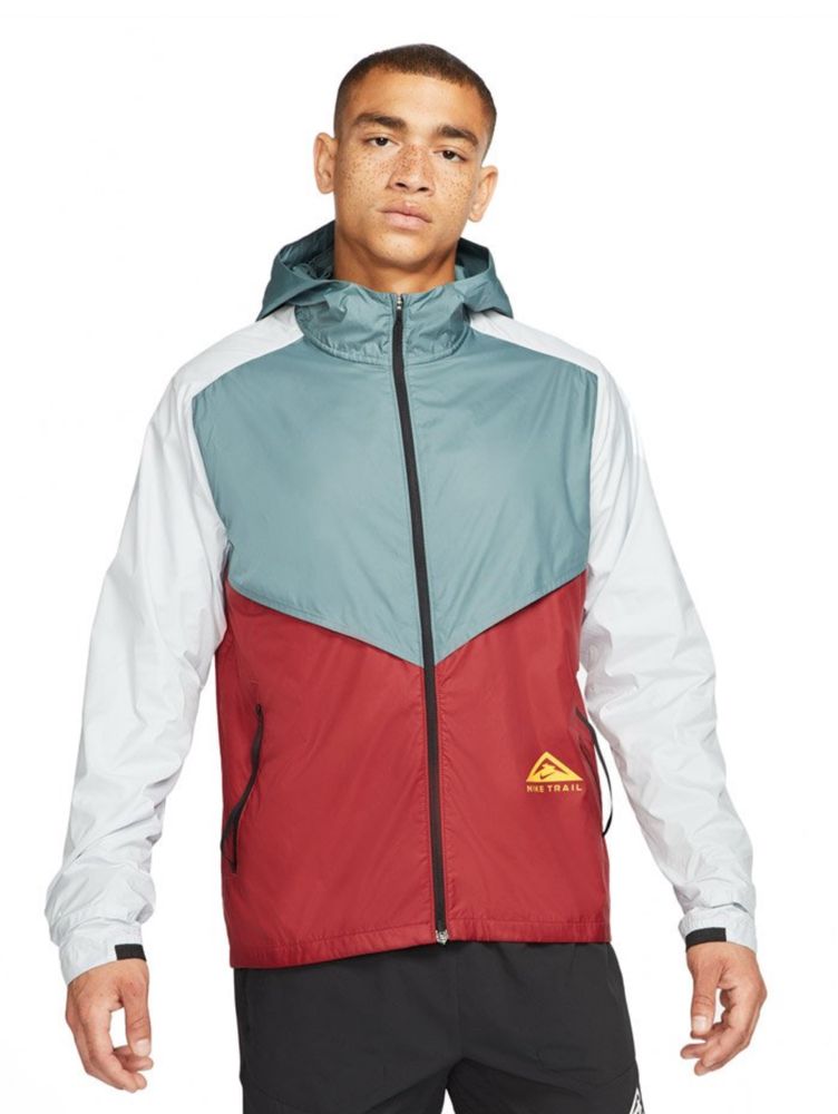 Куртка вітровка Nike Windrunner Trail Running Jacket