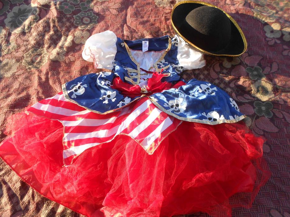 Костюми дівчинки -пірата 5-6р, 9-10р,10-11,