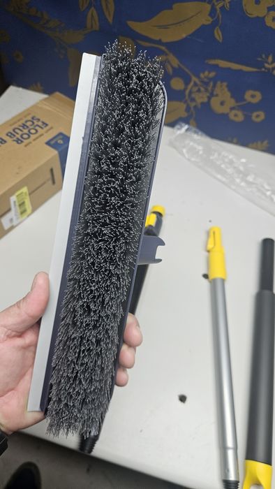 Szczotka manualna do podłogi Yocada