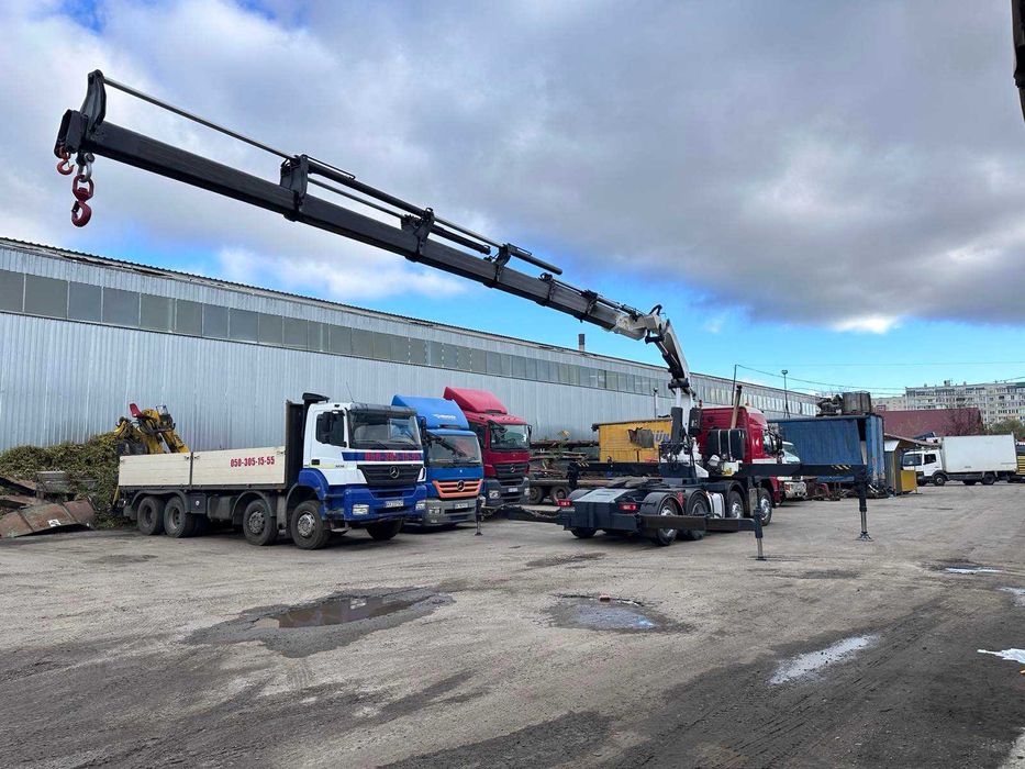 Volvo FM 440, 2008 р. з маніпулятором FASSI, зусиллям 66 т/м