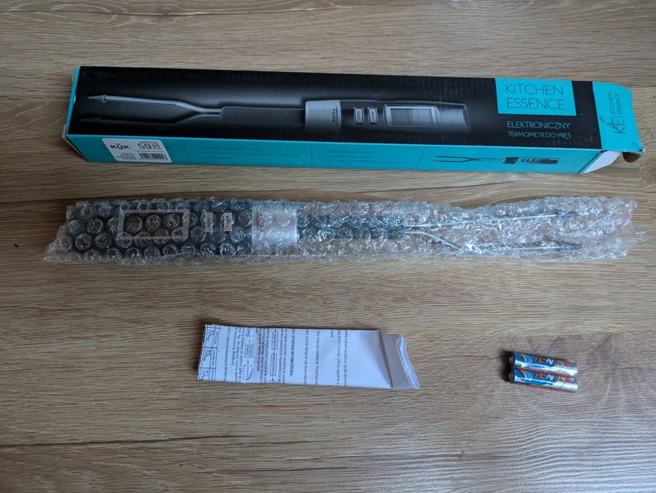 Nowy, elektroniczny termometr do mięs