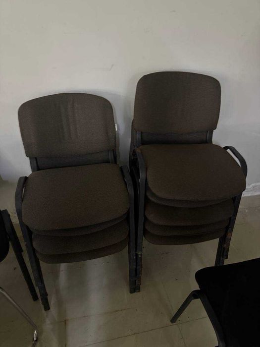 РАСПРОДАЖА кресла офисных на колесах для студента и для работы