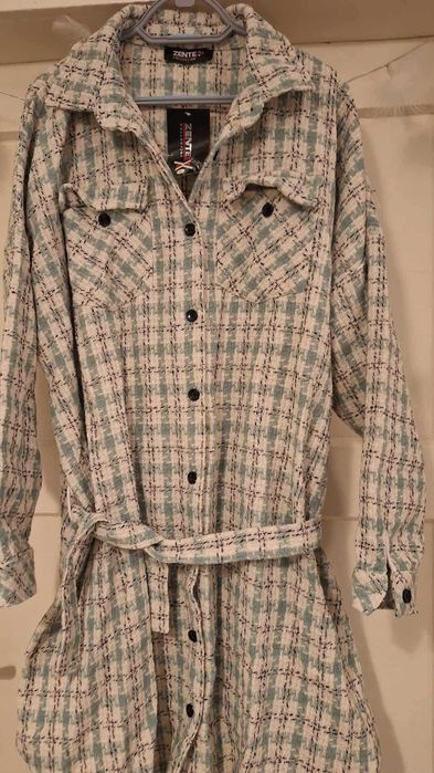 Świetna bluza. Zastąpi lekki płaszczyk 4xl