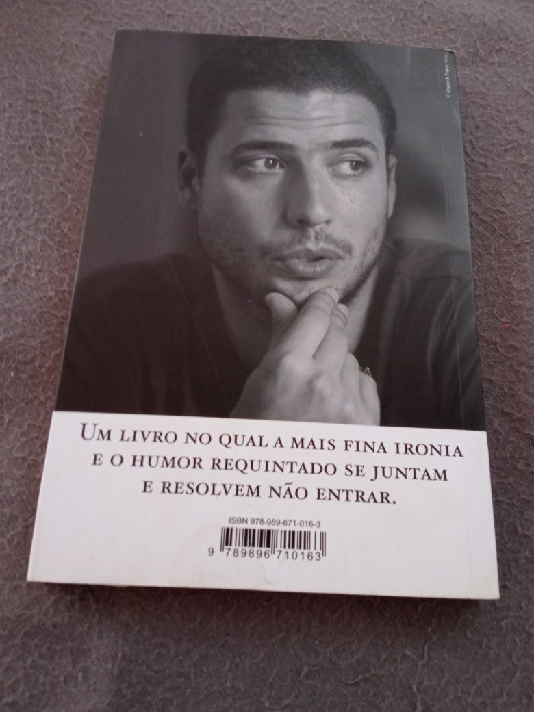 Livros jovens adultos