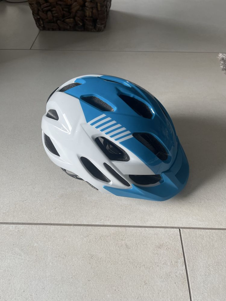 Kask rowerowy GIANT