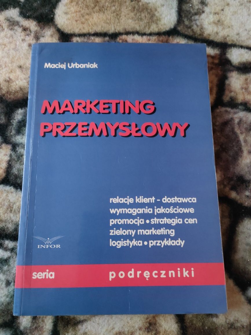 Marketing przemysłowy. Maciej Urbaniak