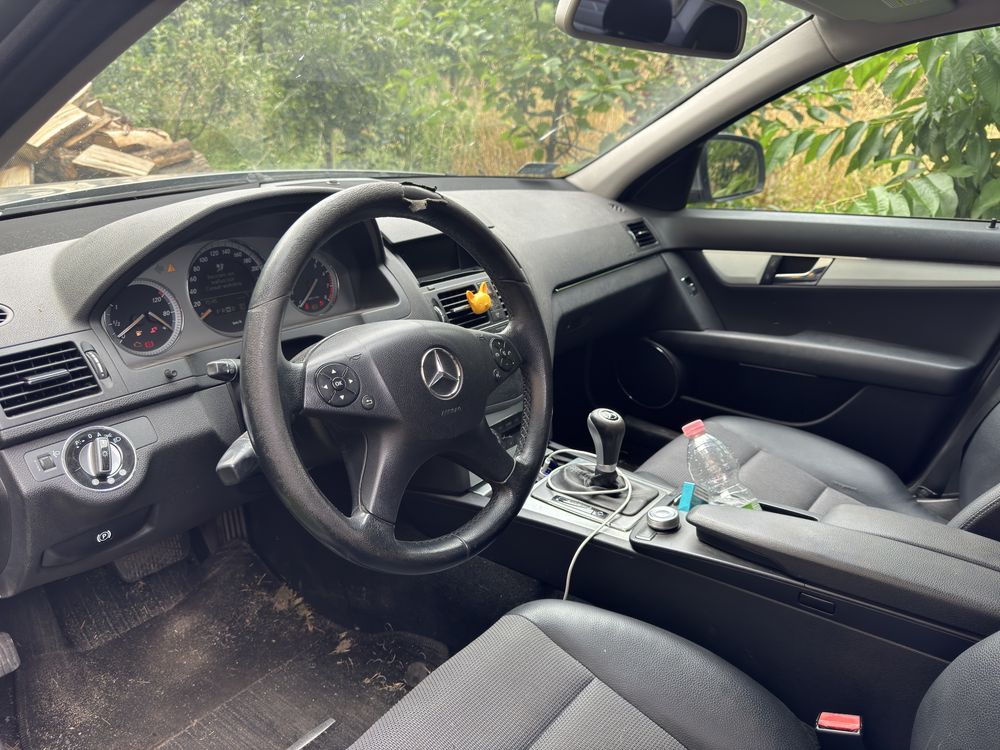 Mercedes w204, 1.8 kompressor avantgarde, 2007