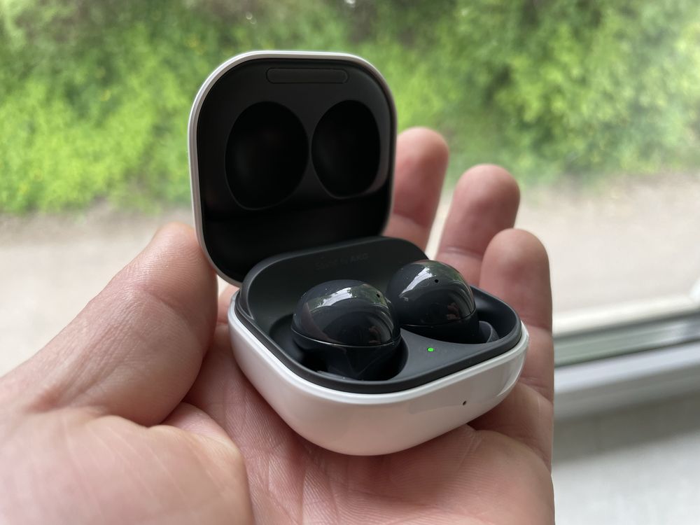 Оригінальні навушники Galaxy Buds 2 Graphite ідеал стан USA