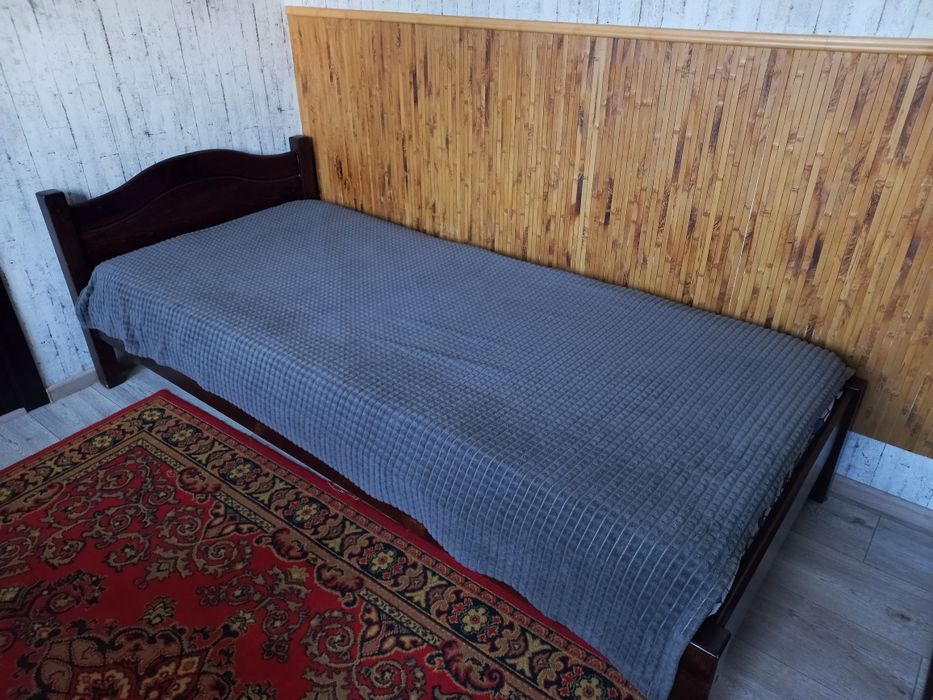 Ліжко деревяне односпальне