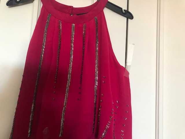 Vestido festa cor magenta com brilhantes